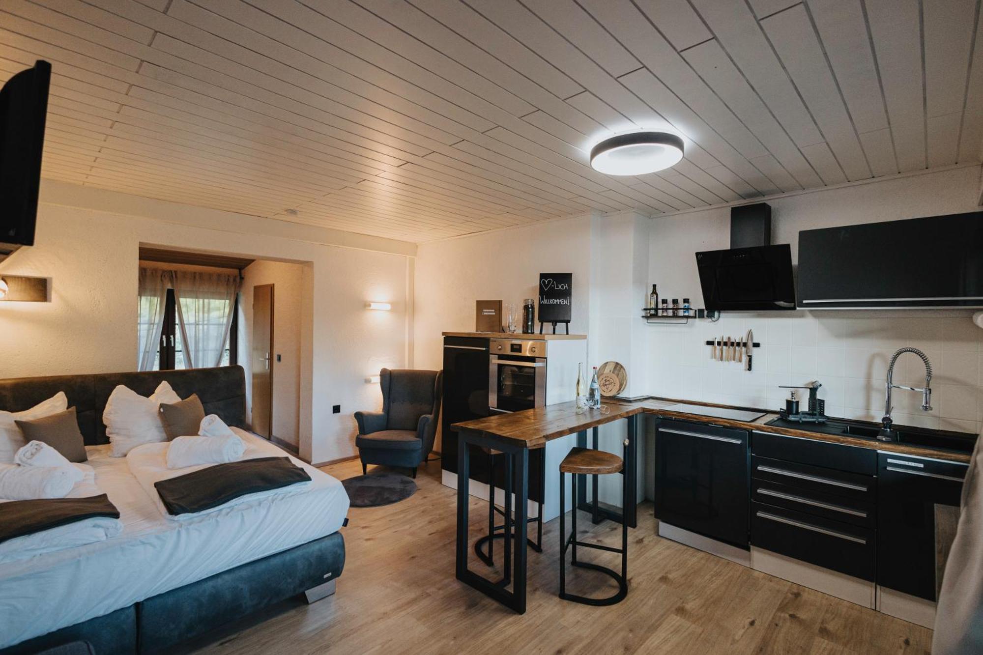 Apartment Am Annaweiher Hinterweidenthal Exteriör bild